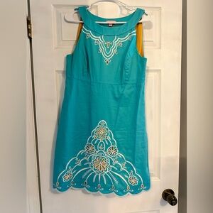 Gorgeous Lilly Pulitzer Dress with cut outs.